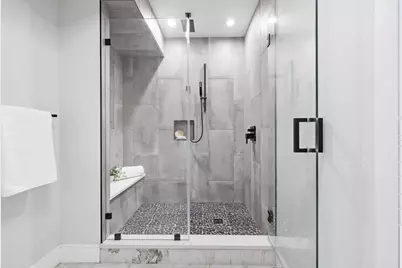 113-115 Falcon St #113-3, Boston, MA 02128 - Photo 13