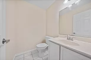 285 Lake St, Weymouth, MA 02189 - Photo 7