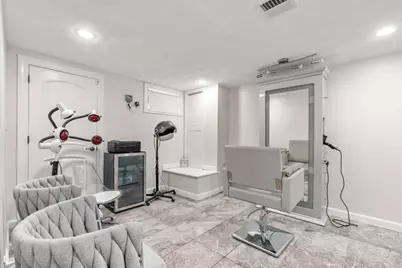 29 Clifton Road, Newton, MA 02459 - Photo 19