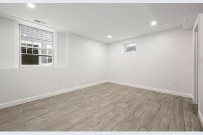 669 Boylston St, Newton, MA 02459 - Photo 31