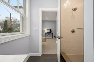 669 Boylston St, Newton, MA 02459 - Photo 29