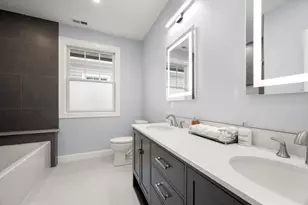 669 Boylston St, Newton, MA 02459 - Photo 21
