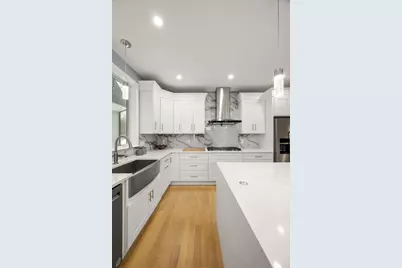 669 Boylston St, Newton, MA 02459 - Photo 13