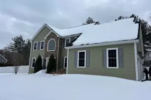 240 Roosevelt Dr, Northbridge, MA 01534 - Photo 3