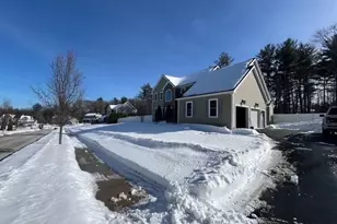 240 Roosevelt Dr, Northbridge, MA 01534 - Photo 11