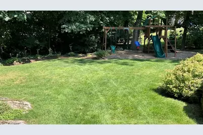 71 Westgate Road, Wellesley, MA 02481 - Photo 29