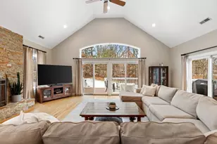 44 Tyler Rd, Lexington, MA 02420 - Photo 3