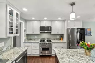 6 Skyview Terrace, Holliston, MA 01746 - Photo 5