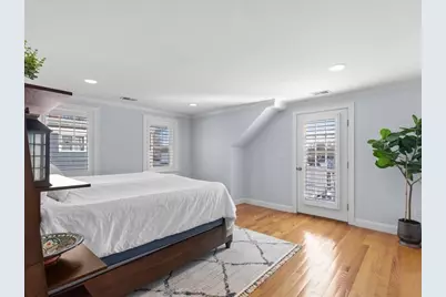 40 Catherine St #2, Boston, MA 02131 - Photo 13