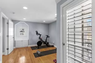 40 Catherine St, Boston, MA 02131 - Photo 35