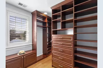 40 Catherine St #2, Boston, MA 02131 - Photo 19