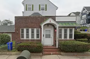 24 Acorn St, Malden, MA 02148 - Photo 1