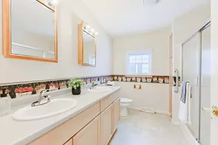 28 Sunset Ln, Plainville, MA 02762 - Photo 27