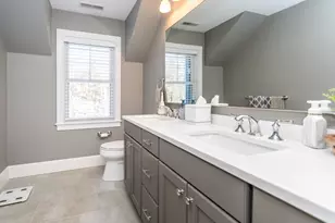 22 Grove St, Waltham, MA 02453 - Photo 19