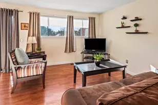 5 Country Club Ln, Milford, MA 01757 - Photo 5