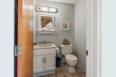 5 Country Club Ln #B, Milford, MA 01757 - Photo 15