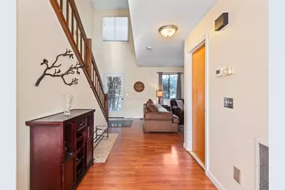 5 Country Club Ln #B, Milford, MA 01757 - Photo 3