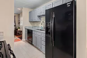 5 Country Club Ln, Milford, MA 01757 - Photo 11