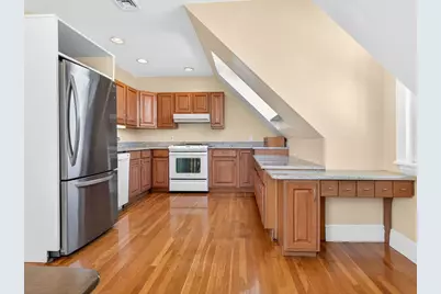 30 Welles Ave #3, Boston, MA 02124 - Photo 9