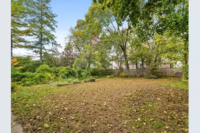 30 Welles Ave #3, Boston, MA 02124 - Photo 21