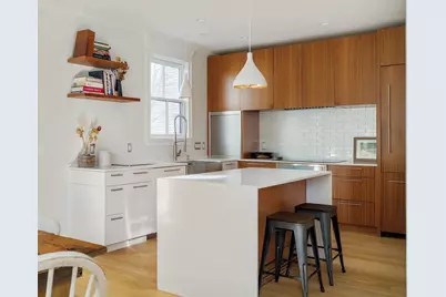 17 Ellsworth Avenue #Front, Cambridge, MA 02139 - Photo 9