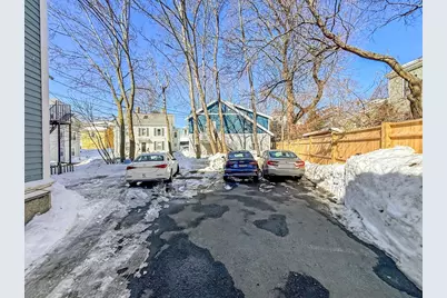 83 Pleasant St #7, Marblehead, MA 01945 - Photo 3