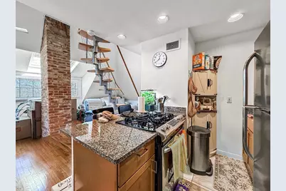 83 Pleasant St #7, Marblehead, MA 01945 - Photo 17