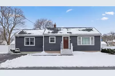 80 Redfield Rd, Wakefield, MA 01880 - Photo 1