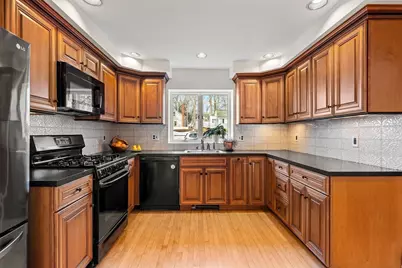 303 Nahant Road, Nahant, MA 01908 - Photo 5