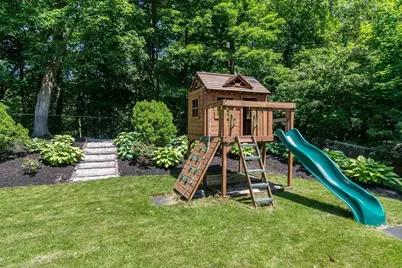 89 W Central St, Natick, MA 01760 - Photo 37