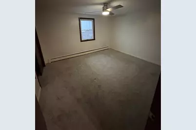 185 Middle St #185, Springfield, MA 01104 - Photo 5