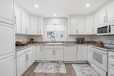 77 Carter St, Leominster, MA 01453 - Photo 17