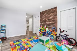 77 Carter St, Leominster, MA 01453 - Photo 21