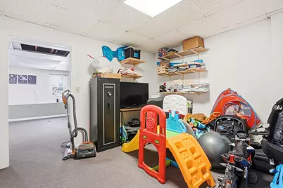 77 Carter St, Leominster, MA 01453 - Photo 33