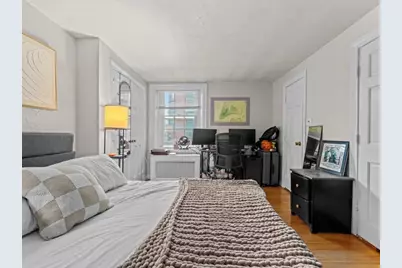 11 Myrtle St #2, Boston, MA 02114 - Photo 19