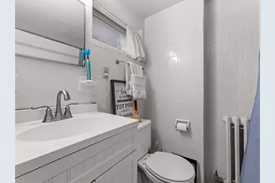 11 Myrtle St #2, Boston, MA 02114 - Photo 15