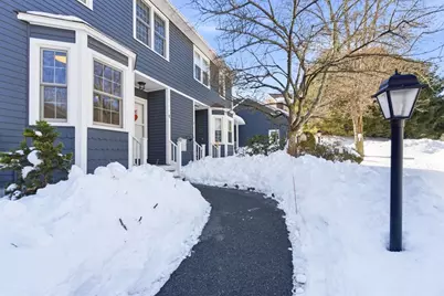 4 Waterfall Ln #4, Milford, MA 01757 - Photo 5