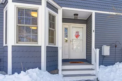 4 Waterfall Ln #4, Milford, MA 01757 - Photo 3