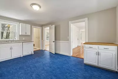 105 Nonotuck Street #105, Holyoke, MA 01040 - Photo 17