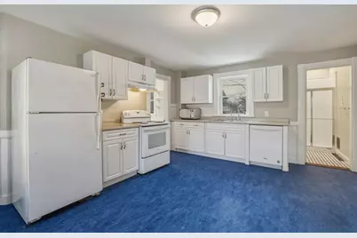 105 Nonotuck Street #105, Holyoke, MA 01040 - Photo 15