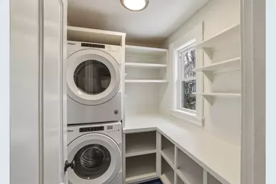 105 Nonotuck Street #105, Holyoke, MA 01040 - Photo 19