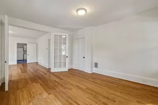 105 Nonotuck St, Holyoke, MA 01040 - Photo 11