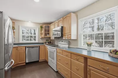 612 Chandler St, Tewksbury, MA 01876 - Photo 11