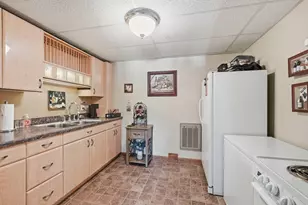 1023 N Woodstock Rd, Southbridge, MA 01550 - Photo 33