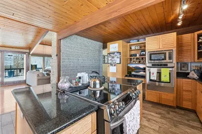 1023 North Woodstock Rd, Southbridge, MA 01550 - Photo 11