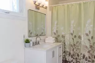 85 Beacon St, Clinton, MA 01510 - Photo 13