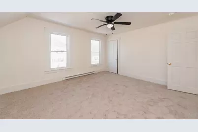 85 Beacon St, Clinton, MA 01510 - Photo 19