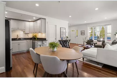 39 Oak St #39B, Somerville, MA 02143 - Photo 17