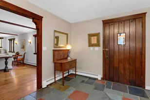 764 Hammond St, Brookline, MA 02467 - Photo 3