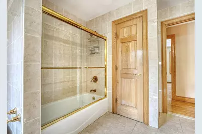 17 Marshall St, North Reading, MA 01864 - Photo 11